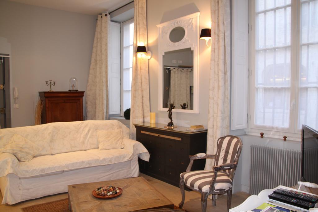 Le Loisy Apartment Dijon Room photo